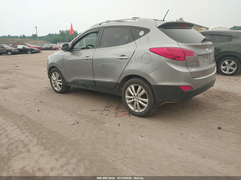 2011 Hyundai Tucson VIN KM8JU3AC6BU215599 IAAI salvage auction — NORMAL WEAR, Original (New Hampshire), sold $900 on 2026-07-28 (photo 3)