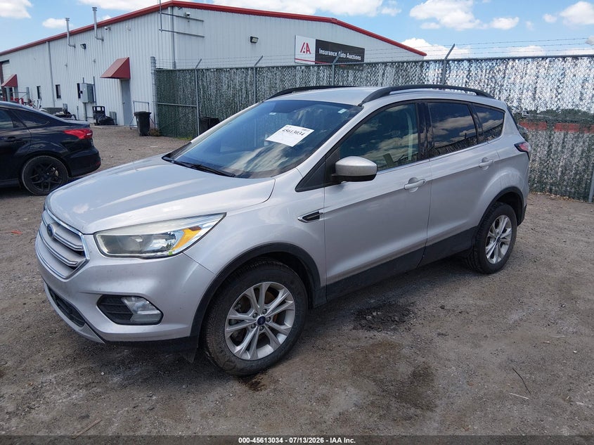 2018 Ford Escape VIN 1FMCU9GD4JUD29076 IAAI salvage auction — NORMAL WEAR, Clear (Kansas), sold $1,400 on 2026-07-18 (photo 2)