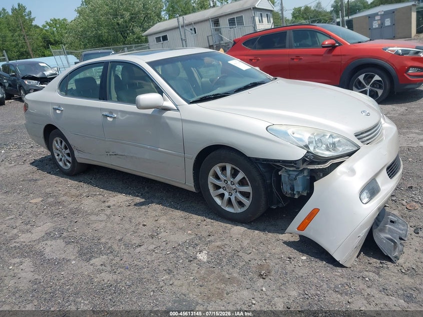 2002 Lexus ES VIN JTHBF30G925017731 IAAI salvage auction — FRONT END, Salvage (Pennsylvania), sold $275 on 2026-07-23 (photo 1)
