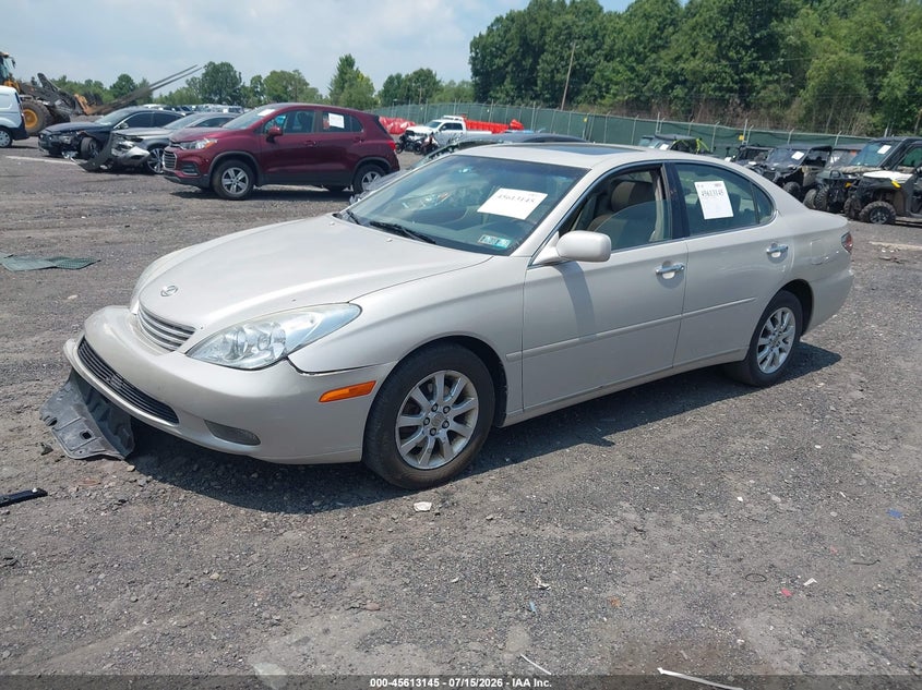 2002 Lexus ES VIN JTHBF30G925017731 IAAI salvage auction — FRONT END, Salvage (Pennsylvania), sold $275 on 2026-07-23 (photo 2)