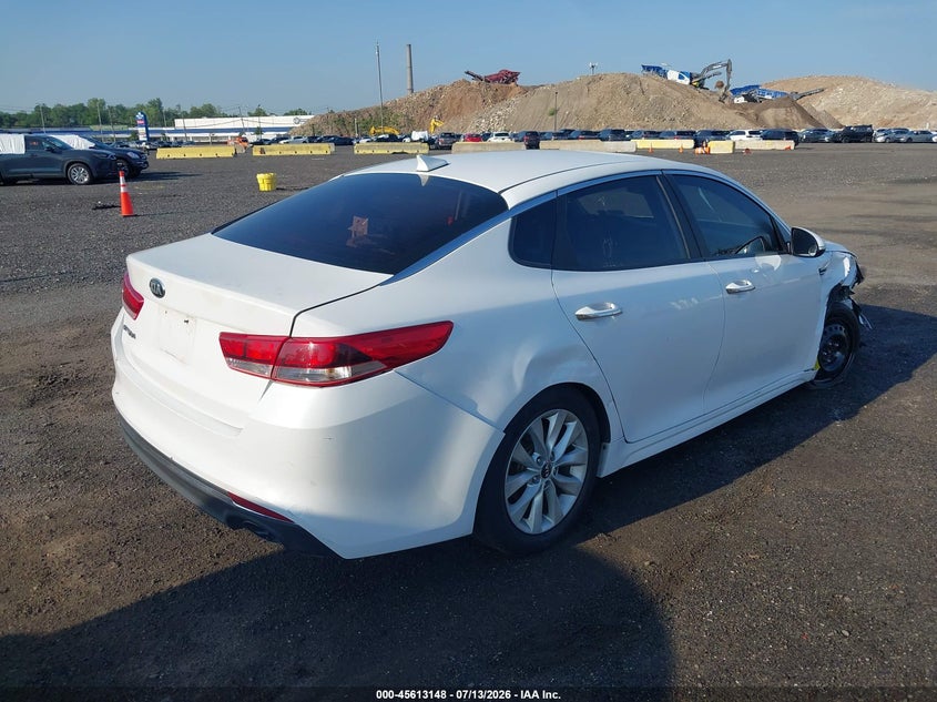 2016 Kia Optima VIN 5XXGT4L33GG061693 IAAI salvage auction — NORMAL WEAR, Clear (New York), sold $1,175 on 2026-08-01 (photo 4)