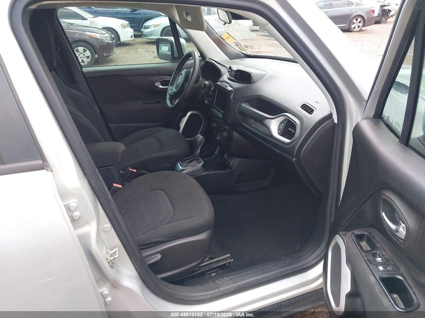 2018 Jeep Renegade VIN ZACCJABB7JPJ20983 IAAI salvage auction — RIGHT REAR, Salvage Title, sold $1,100 on 2026-07-15 (photo 5)