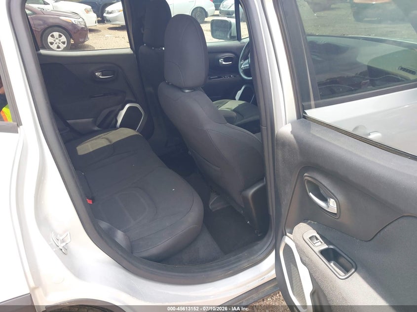2018 Jeep Renegade VIN ZACCJABB7JPJ20983 IAAI salvage auction — RIGHT REAR, Salvage Title, sold $1,100 on 2026-07-15 (photo 8)