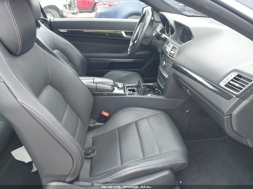 2016 Mercedes-benz E-klasse VIN WDDKJ6HB6GF328048 IAAI salvage auction — LEFT SIDE, Salvage (North Carolina), sold $5,500 on 2026-08-19 (photo 5)