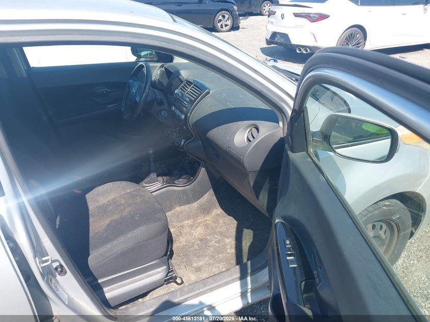 2009 Scion Xd VIN JTKKU10469J045692 IAAI salvage auction — NORMAL WEAR, Clear (Delaware), sold $475 on 2026-07-30 (photo 5)