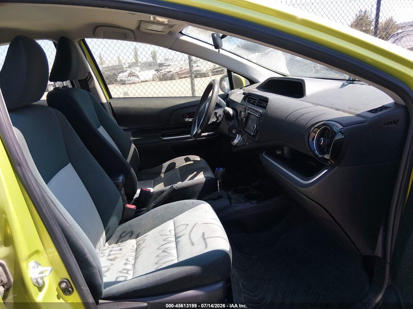 2015 Toyota Prius c VIN JTDKDTB38F1088420 IAAI salvage auction — FRONT END, Salvage (California), sold $500 on 2026-07-29 (photo 5)