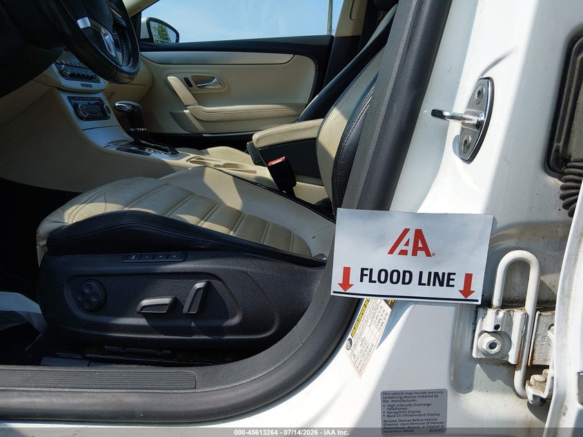 2009 Volkswagen Cc VIN WVWHL73C09E535435 IAAI salvage auction — WATER/FLOOD, Salvage (Idaho), sold $400 on 2026-08-03 (photo 6)