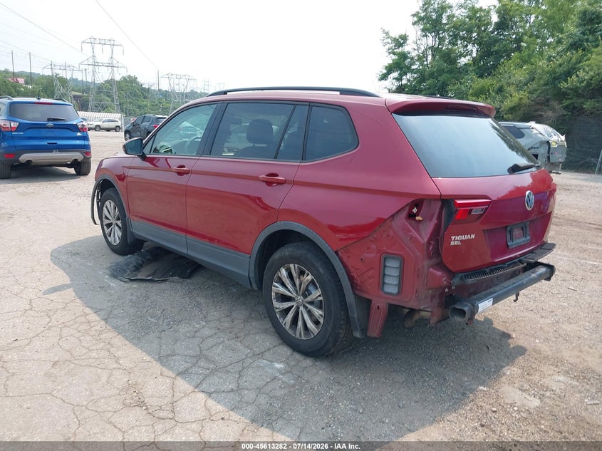 2018 Volkswagen Tiguan VIN 3VV1B7AX6JM021275 IAAI salvage auction — FRONT & REAR, Salvage Title, sold $3,575 on 2026-08-01 (photo 3)