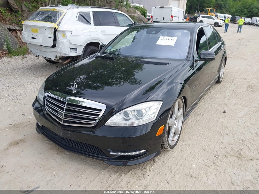 2012 Mercedes-benz S-klasse VIN WDDNG9EB3CA443201 IAAI salvage auction — NORMAL WEAR, Clear (Massachusetts), sold $1,550 on 2026-07-21 (photo 2)