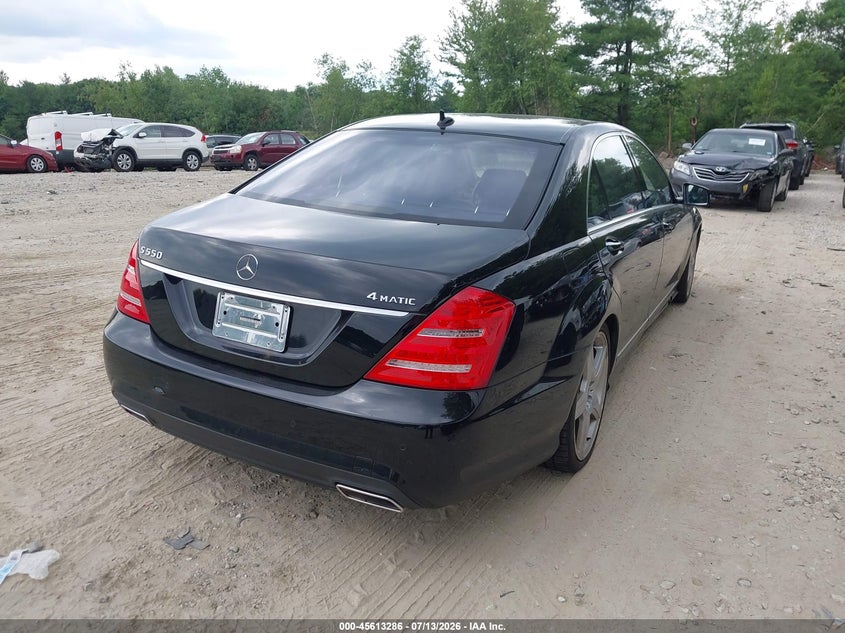 2012 Mercedes-benz S-klasse VIN WDDNG9EB3CA443201 IAAI salvage auction — NORMAL WEAR, Clear (Massachusetts), sold $1,550 on 2026-07-21 (photo 4)
