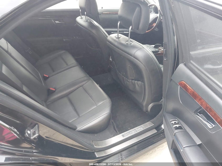 2012 Mercedes-benz S-klasse VIN WDDNG9EB3CA443201 IAAI salvage auction — NORMAL WEAR, Clear (Massachusetts), sold $1,550 on 2026-07-21 (photo 8)