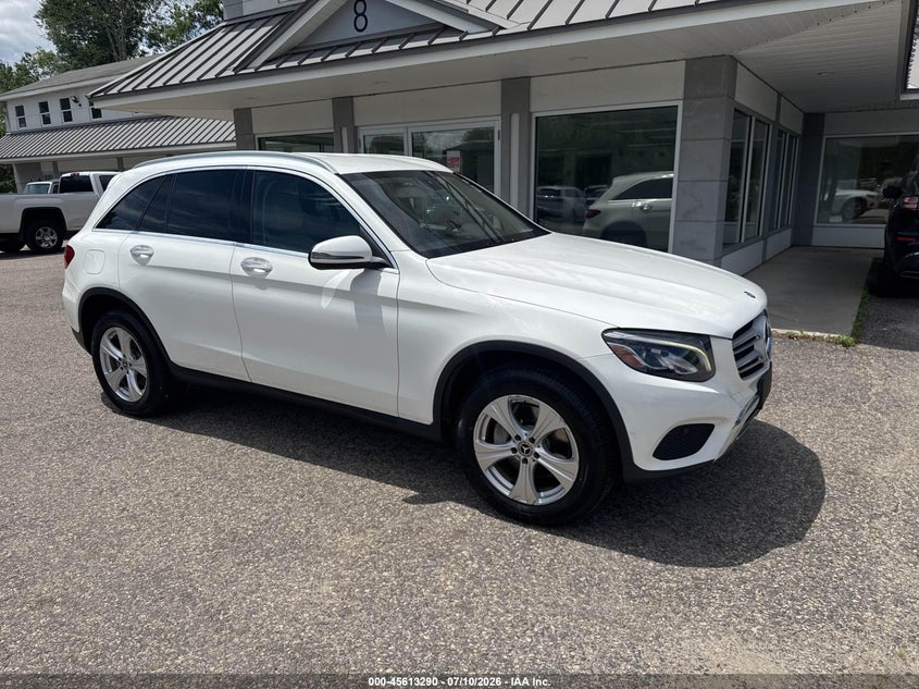 2017 Mercedes-benz Glc VIN WDC0G4KB7HF242188 IAAI salvage auction — NORMAL WEAR, Salvage Title, sold $75 on 2026-07-29 (photo 1)