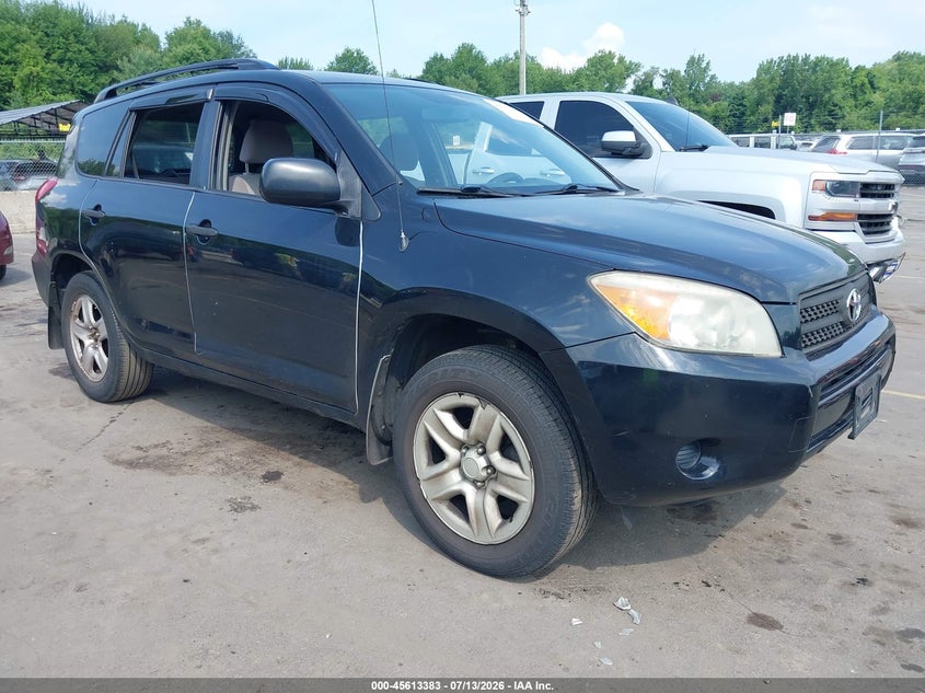 2008 Toyota Rav4 VIN JTMBD33V586076618 IAAI salvage auction — NORMAL WEAR, Clear (Connecticut), sold $1,150 on 2026-07-30 (photo 1)