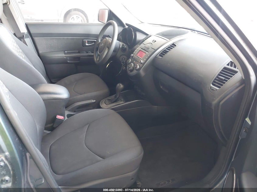 2011 Kia Soul VIN KNDJT2A21B7236299 IAAI salvage auction — UNKNOWN, Clear (Florida), sold $700 on 2026-07-17 (photo 5)