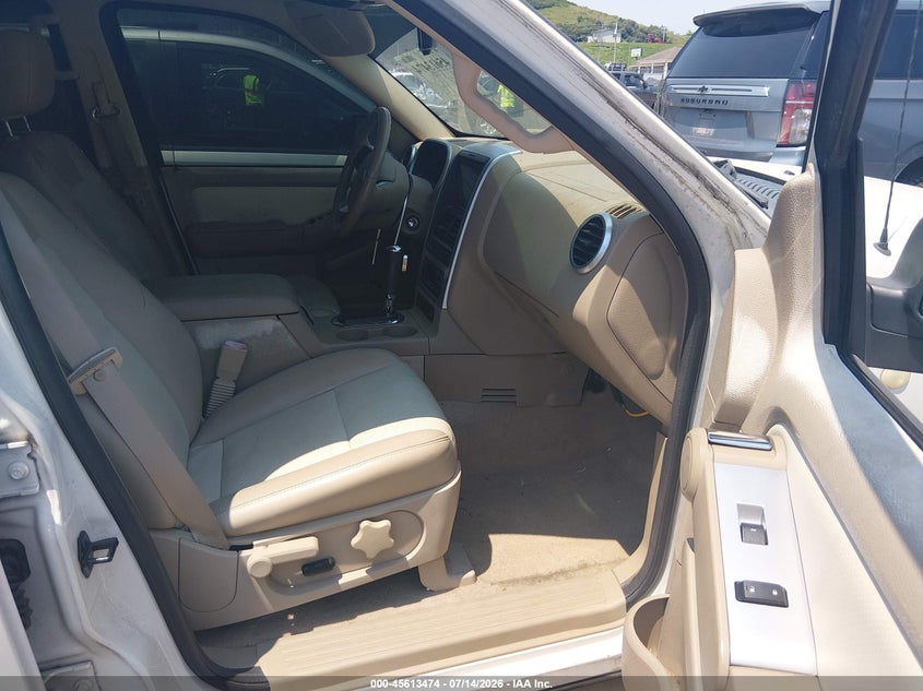 2007 Mercury Mountaineer VIN 4M2EU38867UJ23059 IAAI salvage auction — NORMAL WEAR, Salvage Title, sold $25 on 2026-07-23 (photo 5)