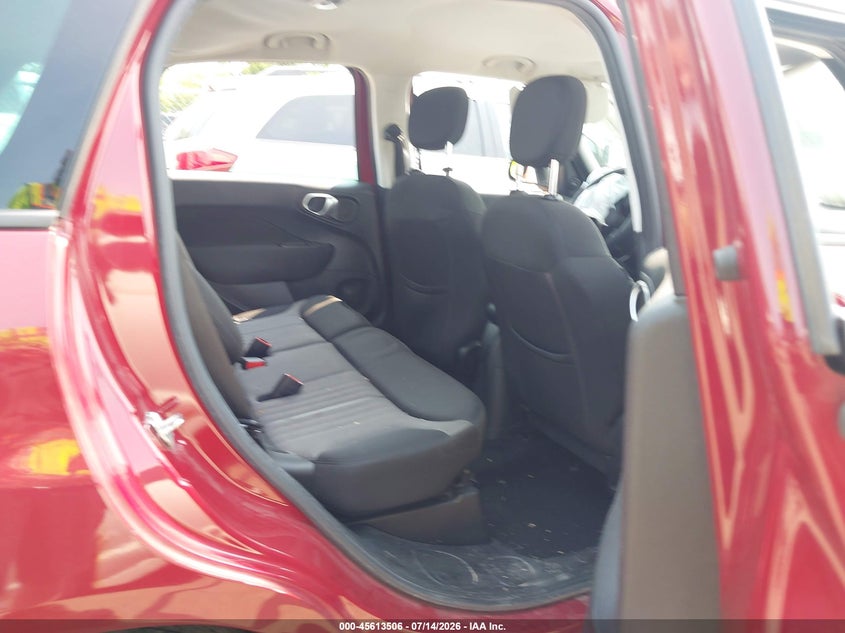 2015 Fiat 500l VIN ZFBCFABH6FZ034178 IAAI salvage auction — REAR END, Salvage Title, sold $650 on 2026-08-11 (photo 8)