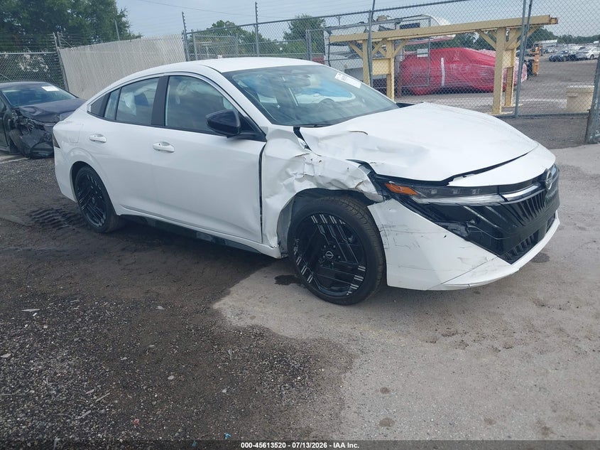2026 Nissan Sentra VIN 3N1AB9DV8TY213686 IAAI salvage auction — RIGHT FRONT, Clear (Florida), sold $9,400 on 2026-07-29 (photo 1)