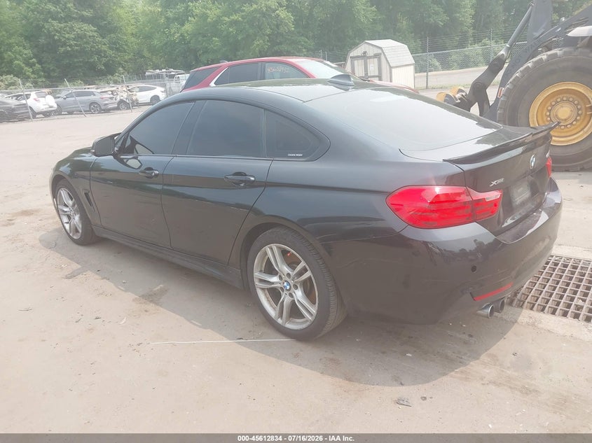 2017 BMW 4er VIN WBA4F9C30HG812084 IAAI salvage auction — FRESH WATER, Salvage (Connecticut), sold $3,250 on 2026-08-13 (photo 3)