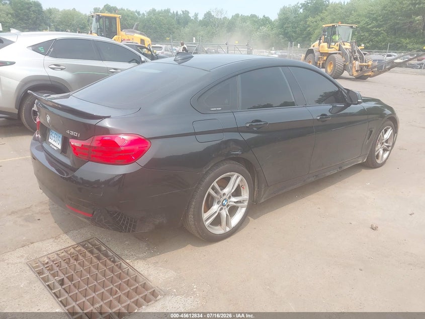 2017 BMW 4er VIN WBA4F9C30HG812084 IAAI salvage auction — FRESH WATER, Salvage (Connecticut), sold $3,250 on 2026-08-13 (photo 4)