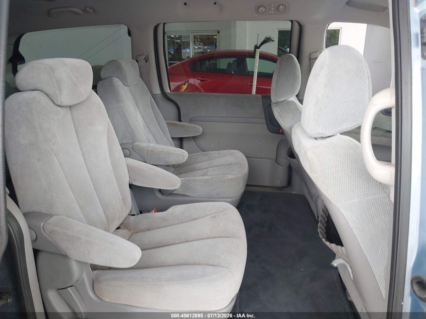 2008 Kia SEDONA VIN KNDMB233886238524 IAAI salvage auction — NORMAL WEAR, Clear (Florida), sold $1,550 on 2026-07-15 (photo 8)