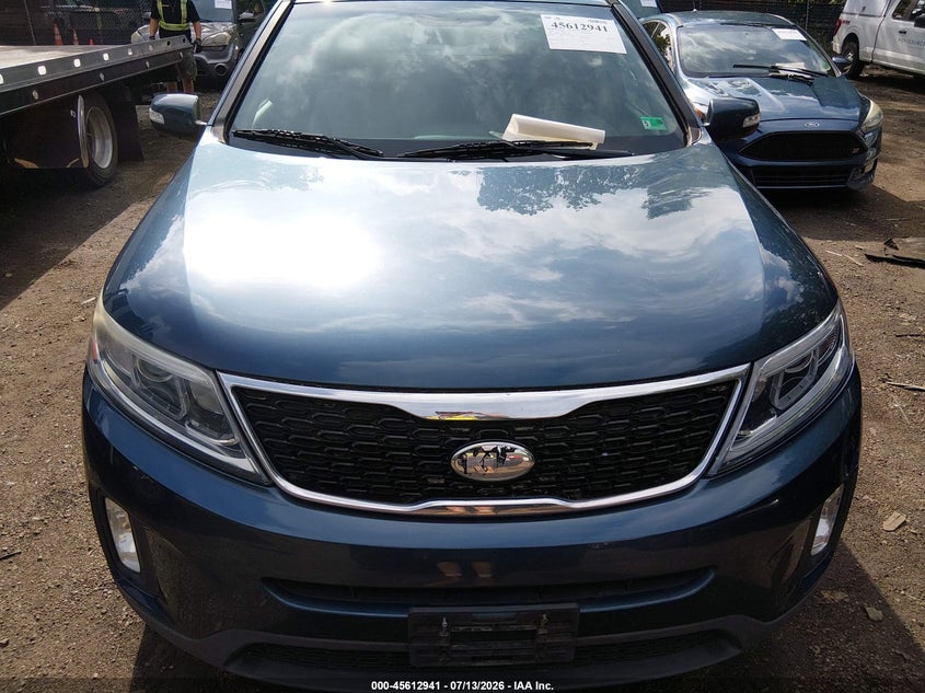2015 Kia Sorento VIN 5XYKT3A66FG593628 IAAI salvage auction — NORMAL WEAR, Clear (Virginia), sold $1,000 on 2026-07-30 (photo 6)