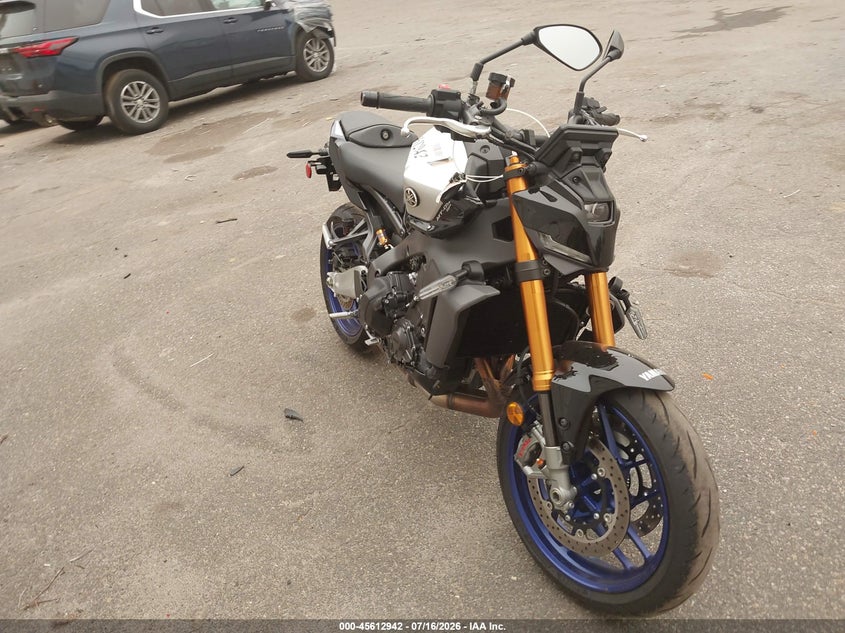 2025 Yamaha Mt09 VIN JYARN95E9SA002050 — IAAI salvage auction photo