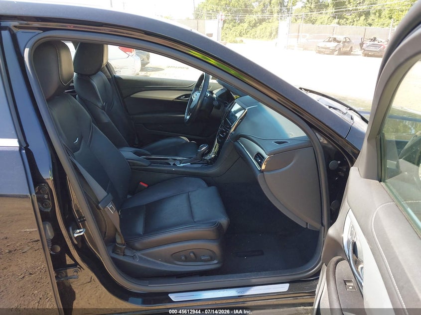 2016 Cadillac Ats VIN 1G6AH5RX9G0117194 IAAI salvage auction — FRONT END, Salvage (Ohio), sold $2,200 on 2026-08-01 (photo 5)