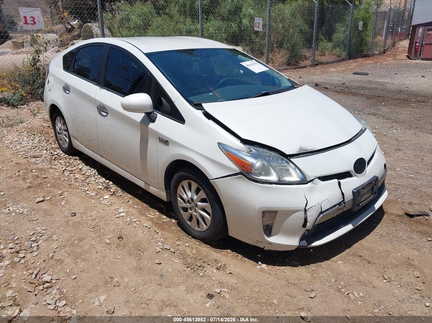 2014 Toyota Prius VIN JTDKN3DP9E3056818 IAAI salvage auction — NORMAL WEAR, Salvage (California), sold $625 on 2026-07-28 (photo 1)