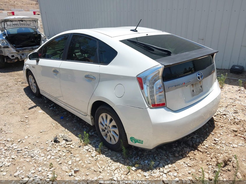 2014 Toyota Prius VIN JTDKN3DP9E3056818 IAAI salvage auction — NORMAL WEAR, Salvage (California), sold $625 on 2026-07-28 (photo 3)