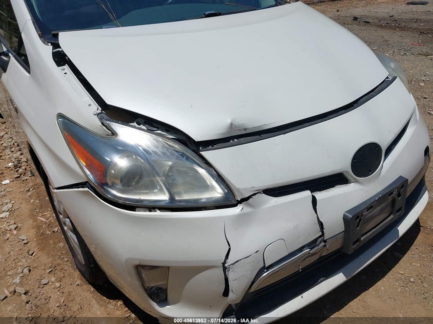 2014 Toyota Prius VIN JTDKN3DP9E3056818 IAAI salvage auction — NORMAL WEAR, Salvage (California), sold $625 on 2026-07-28 (photo 6)
