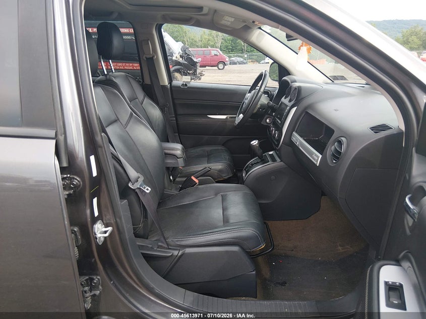 2016 Jeep Compass VIN 1C4NJDEB8GD795368 IAAI salvage auction — NORMAL WEAR, Clear (Pennsylvania), sold $425 on 2026-07-18 (photo 5)