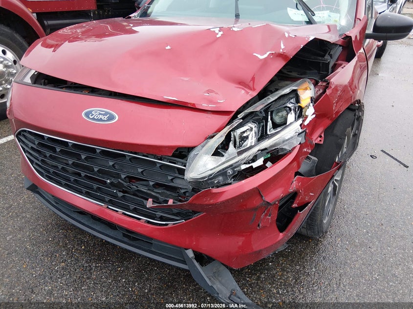 2022 Ford Escape VIN 1FMCU0G67NUA02061 IAAI salvage auction — FRONT END, Salvage (Louisiana), sold $2,100 on 2026-09-14 (photo 6)