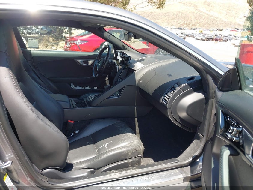 2017 Jaguar F-type VIN SAJWA6AT8H8K42343 IAAI salvage auction — FRONT END, Wait Title, sold $10,500 on 2026-09-01 (photo 5)