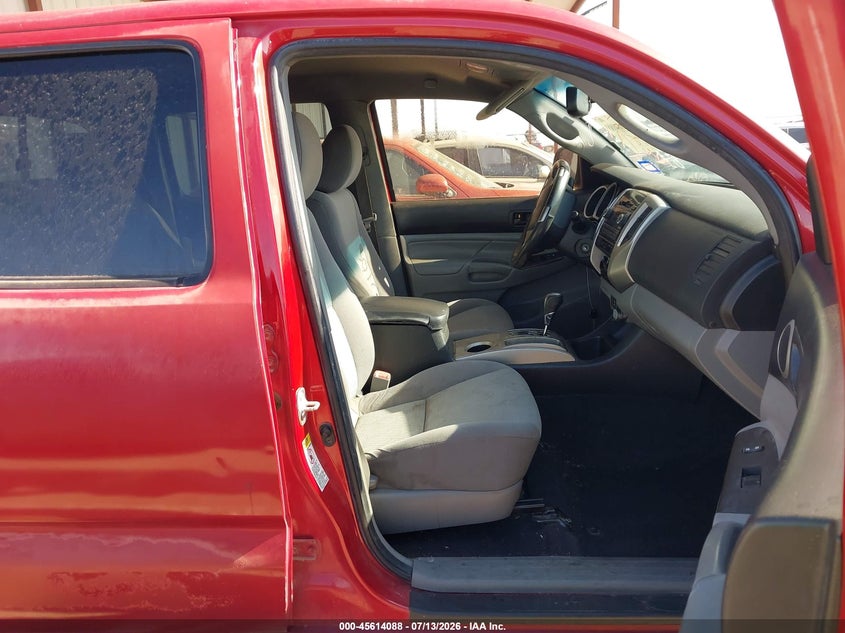 2012 Toyota Tacoma VIN 5TFJU4GN2CX015970 IAAI salvage auction — NORMAL WEAR, Original (Texas), sold $4,975 on 2026-07-29 (photo 5)