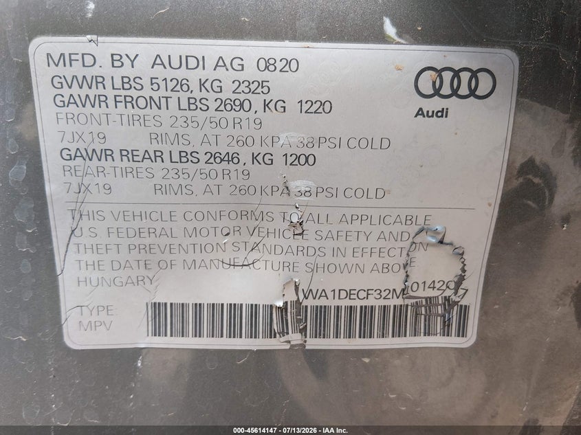2021 Audi Q3 VIN WA1DECF32M1014207 IAAI salvage auction — LEFT SIDE, Wait Title, sold $11,000 on 2026-09-01 (photo 9)
