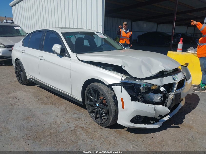 2018 BMW 3er VIN WBA8A9C56JAD27803 IAAI salvage auction — FRONT END, Salvage (California), sold $2,150 on 2026-08-13 (photo 1)