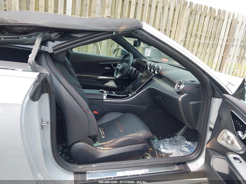 2025 Mercedes-benz VIN W1KMK6CB4SF053530 IAAI salvage auction — STORM DAMAGE, Salvage Title, sold $44,750 on 2026-08-24 (photo 5)