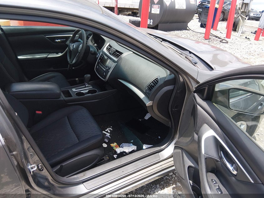 2016 Nissan Altima VIN 1N4AL3AP3GC223124 IAAI salvage auction — NORMAL WEAR, Clear (Tennessee), sold $675 on 2026-07-23 (photo 5)