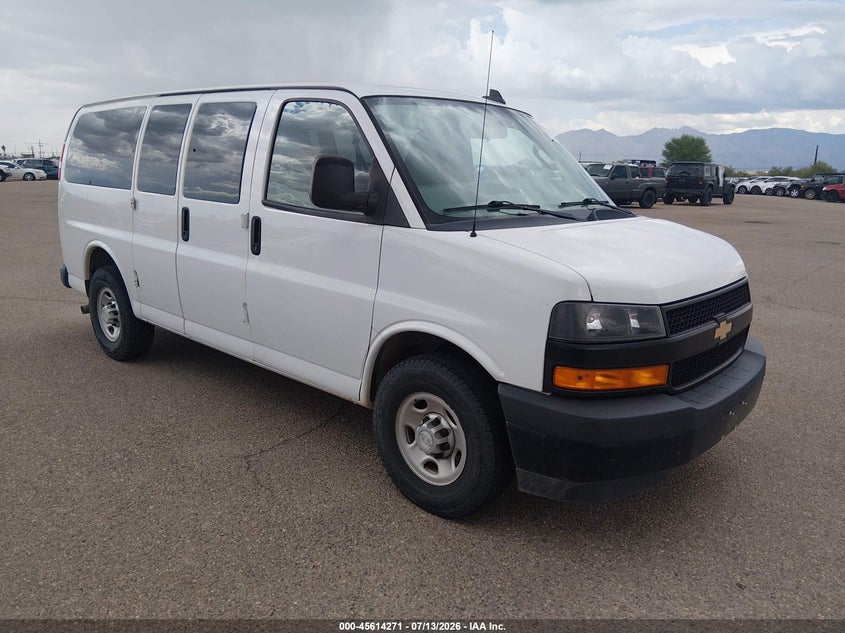 2019 Chevrolet Express 2500 VIN 1GAWGEFG8K1184682 — IAAI salvage auction photo