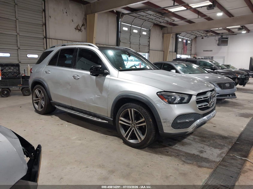 2020 Mercedes-benz Gle VIN 4JGFB4KB7LA031640 IAAI salvage auction — SIDE, Wait Title, sold $18,000 on 2026-08-12 (photo 1)