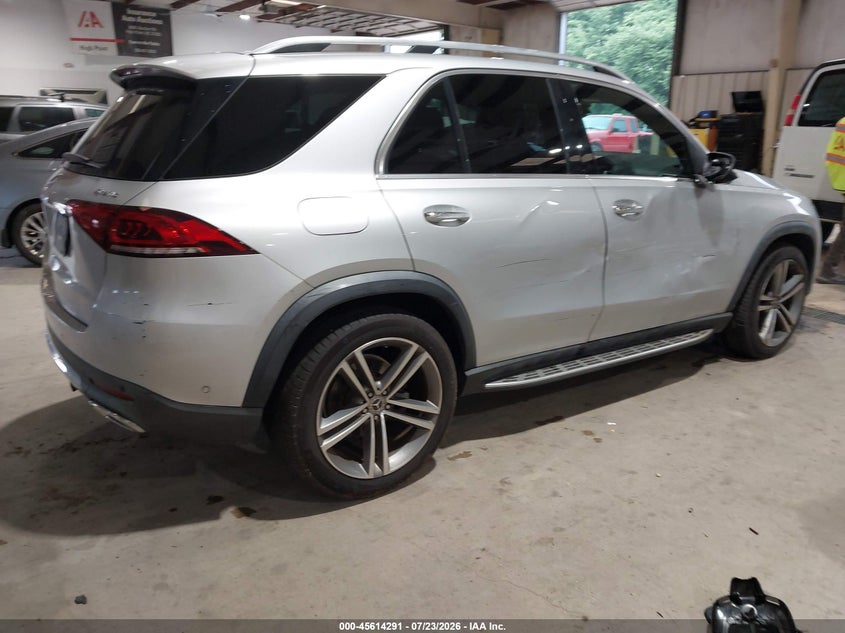 2020 Mercedes-benz Gle VIN 4JGFB4KB7LA031640 IAAI salvage auction — SIDE, Wait Title, sold $18,000 on 2026-08-12 (photo 4)