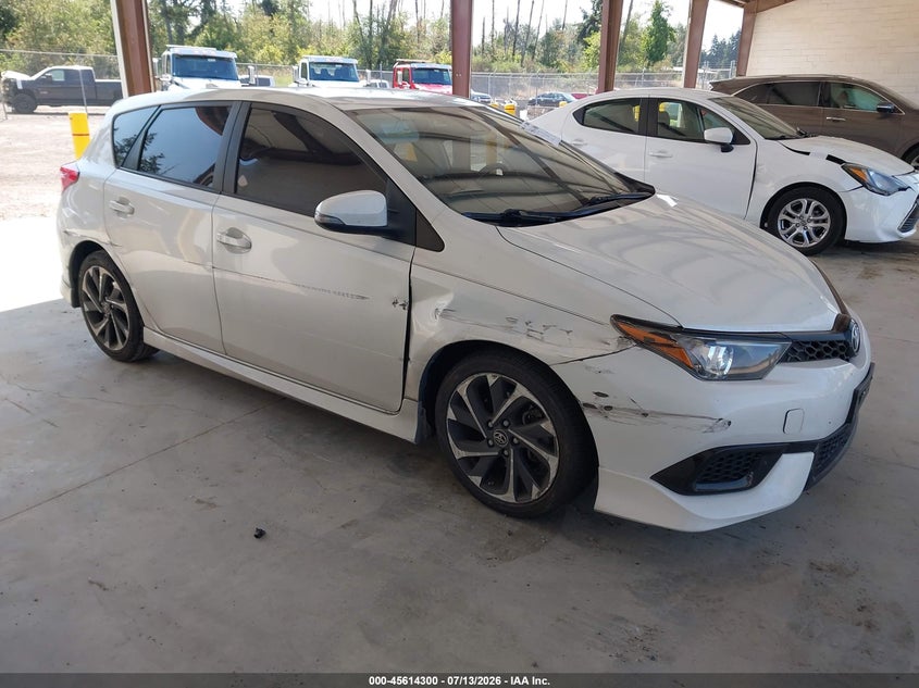 2018 Toyota Corolla VIN JTNKARJE1JJ553560 IAAI salvage auction — SIDE, Salvage Title, sold $3,450 on 2026-08-02 (photo 1)