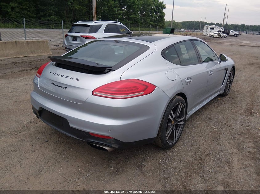 2016 Porsche Panamera VIN WP0AA2A72GL001734 IAAI salvage auction — FRONT END, Salvage Title, sold $7,900 on 2026-07-29 (photo 4)