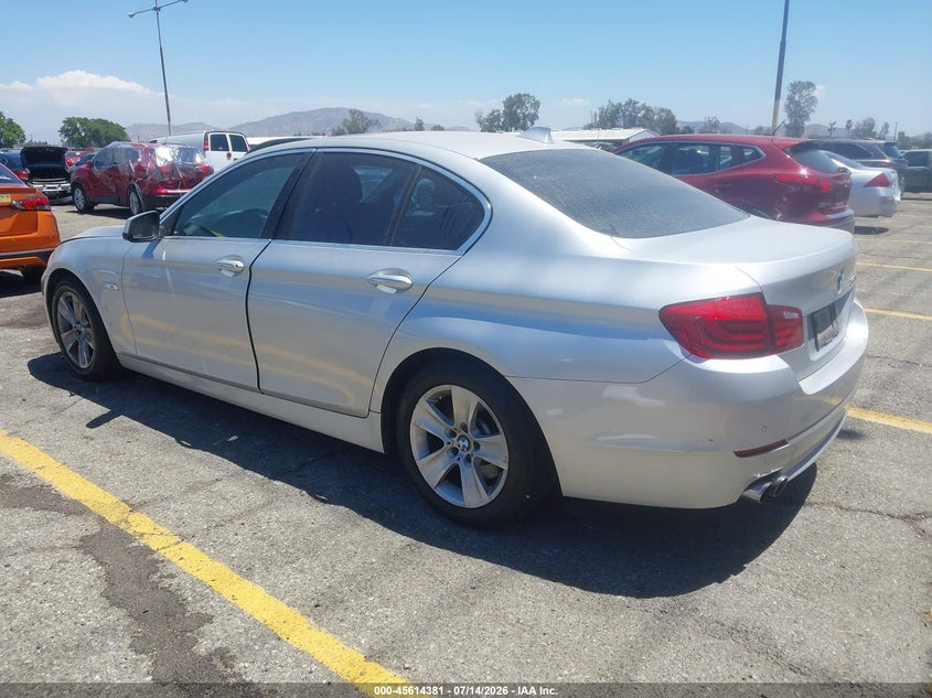 2013 BMW 5 series VIN WBAXG5C59DDY35847 IAAI salvage auction — FRONT END, Clear - Dealer Only (California), sold $375 on 2026-07-28 (photo 3)