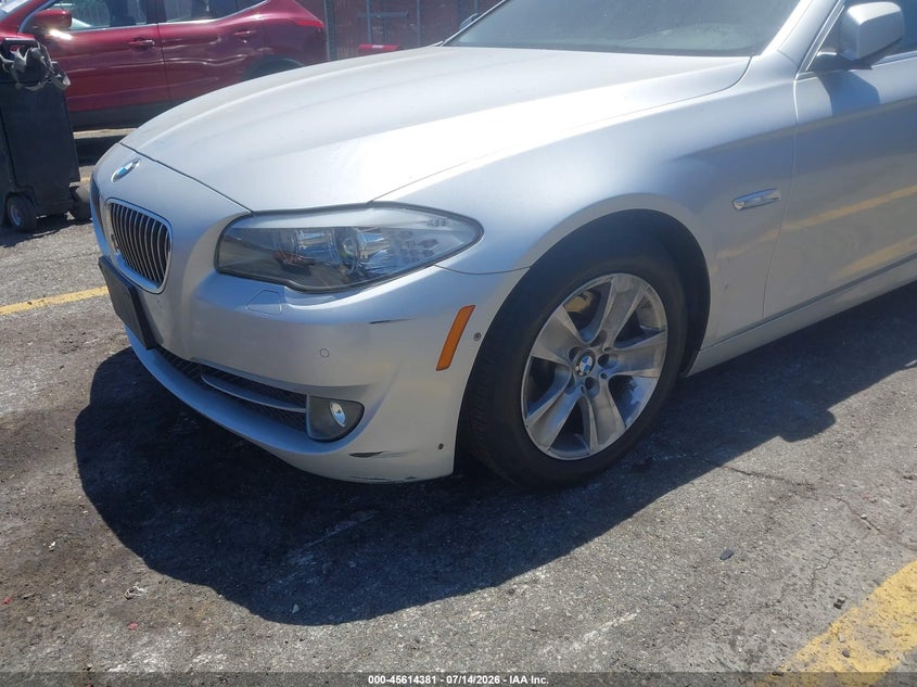2013 BMW 5 series VIN WBAXG5C59DDY35847 IAAI salvage auction — FRONT END, Clear - Dealer Only (California), sold $375 on 2026-07-28 (photo 6)