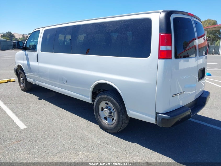 2020 Chevrolet Express 2500 VIN 1GAZGNFP2L1253008 IAAI salvage auction — NORMAL WEAR, Sf97 (California), sold $15,100 on 2026-08-27 (photo 3)
