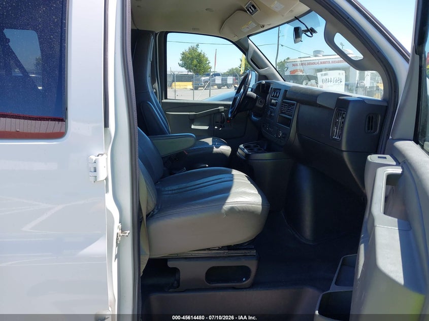 2020 Chevrolet Express 2500 VIN 1GAZGNFP2L1253008 IAAI salvage auction — NORMAL WEAR, Sf97 (California), sold $15,100 on 2026-08-27 (photo 5)