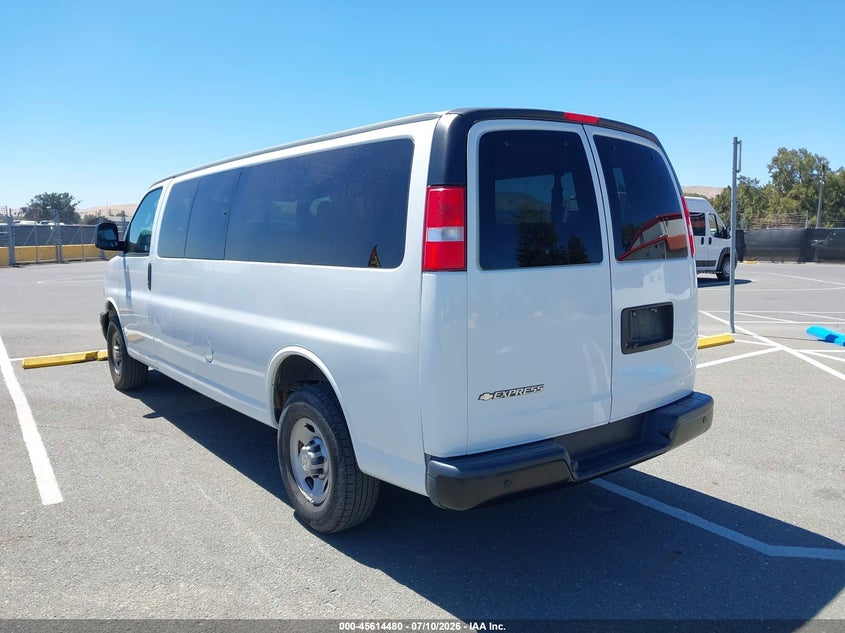 2020 Chevrolet Express 2500 VIN 1GAZGNFP2L1253008 IAAI salvage auction — NORMAL WEAR, Sf97 (California), sold $15,100 on 2026-08-27 (photo 6)