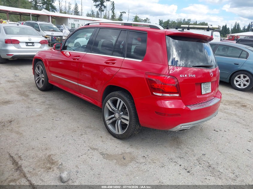 2013 Mercedes-benz Glk-klasse VIN WDCGG5HB0DG055746 IAAI salvage auction — NORMAL WEAR, Salvage Title, sold $2,025 on 2026-07-29 (photo 3)