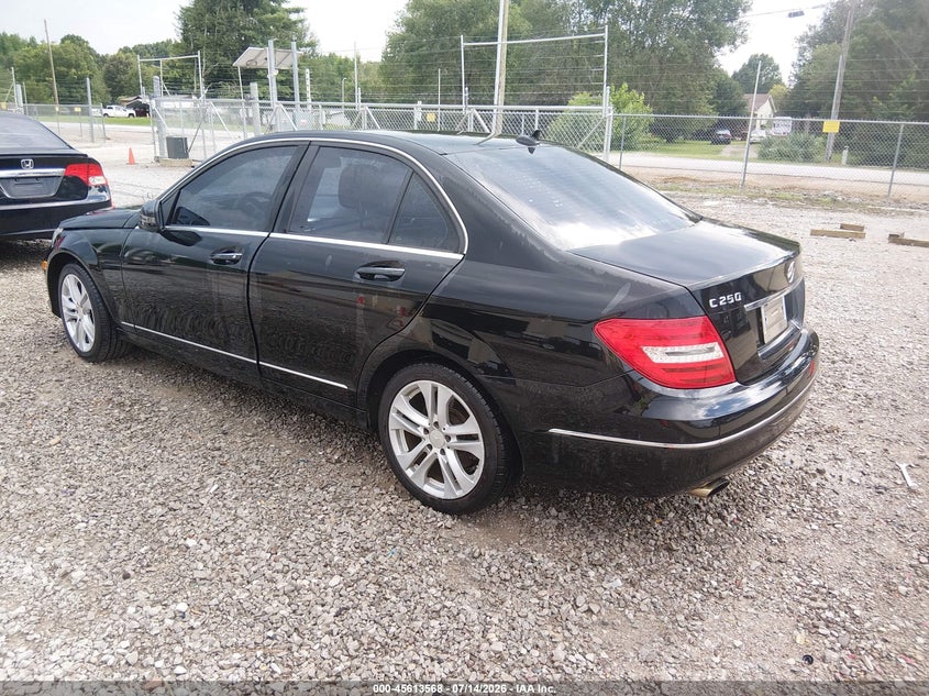2014 Mercedes-benz C class VIN WDDGF4HBXER308196 IAAI salvage auction — NORMAL WEAR, Clear (Alabama), sold $1,650 on 2026-08-10 (photo 3)